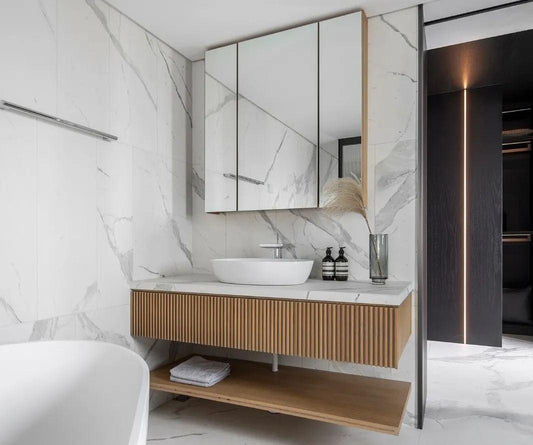 How To Choose a Bathroom Cabinet